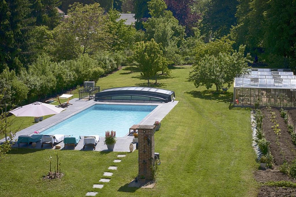 Le Logis Du Regisseur Bed & Breakfast Charny-Oree-de-Puisaye Dış mekan fotoğraf