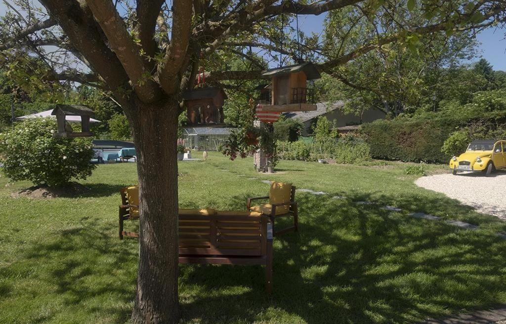 Le Logis Du Regisseur Bed & Breakfast Charny-Oree-de-Puisaye Dış mekan fotoğraf